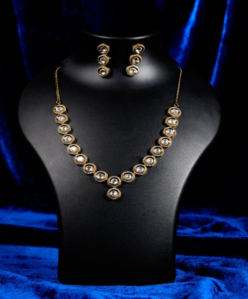 Classic Oval Moissanite Necklace Set - Image 2