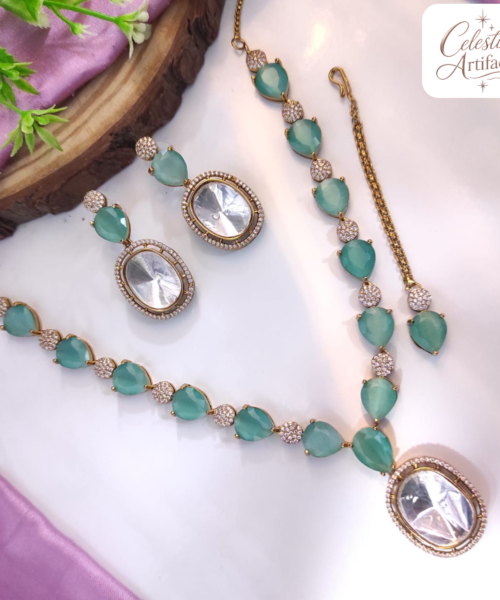 Royal Colour Stone Oval Pendant Necklace Set