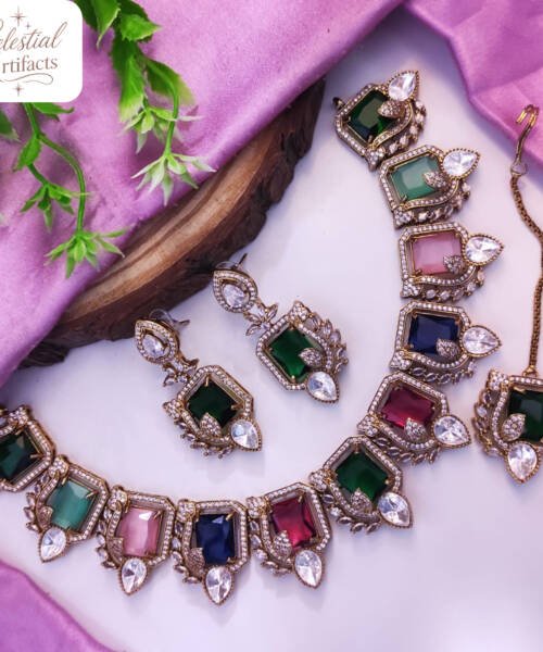 Mehandi Polish Emerald & Multicolour Rectangle Stone Necklace Set